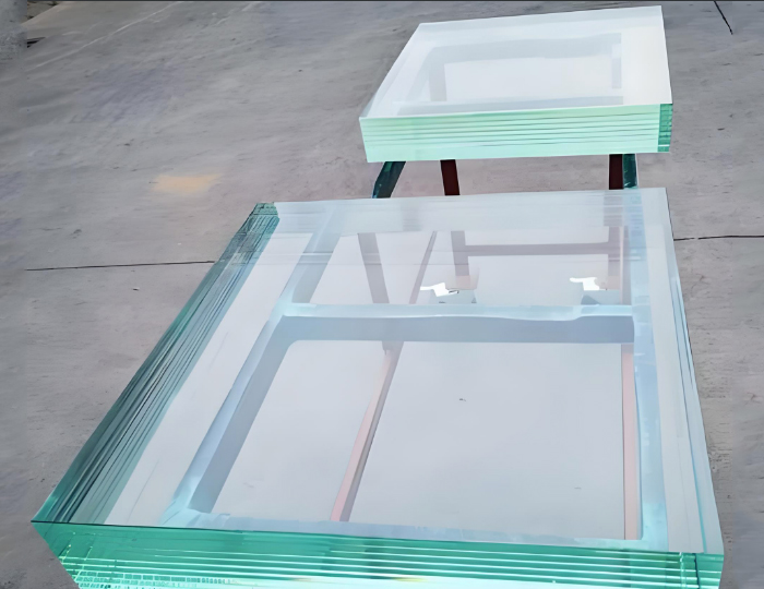 Glass panel